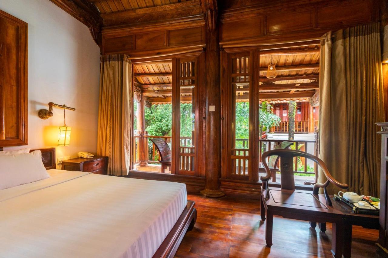 Resort Old Town 3*